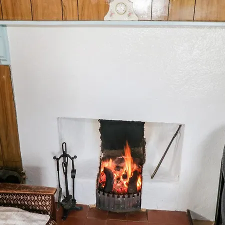 The بيت للعطل Carrowsallagh Bridge